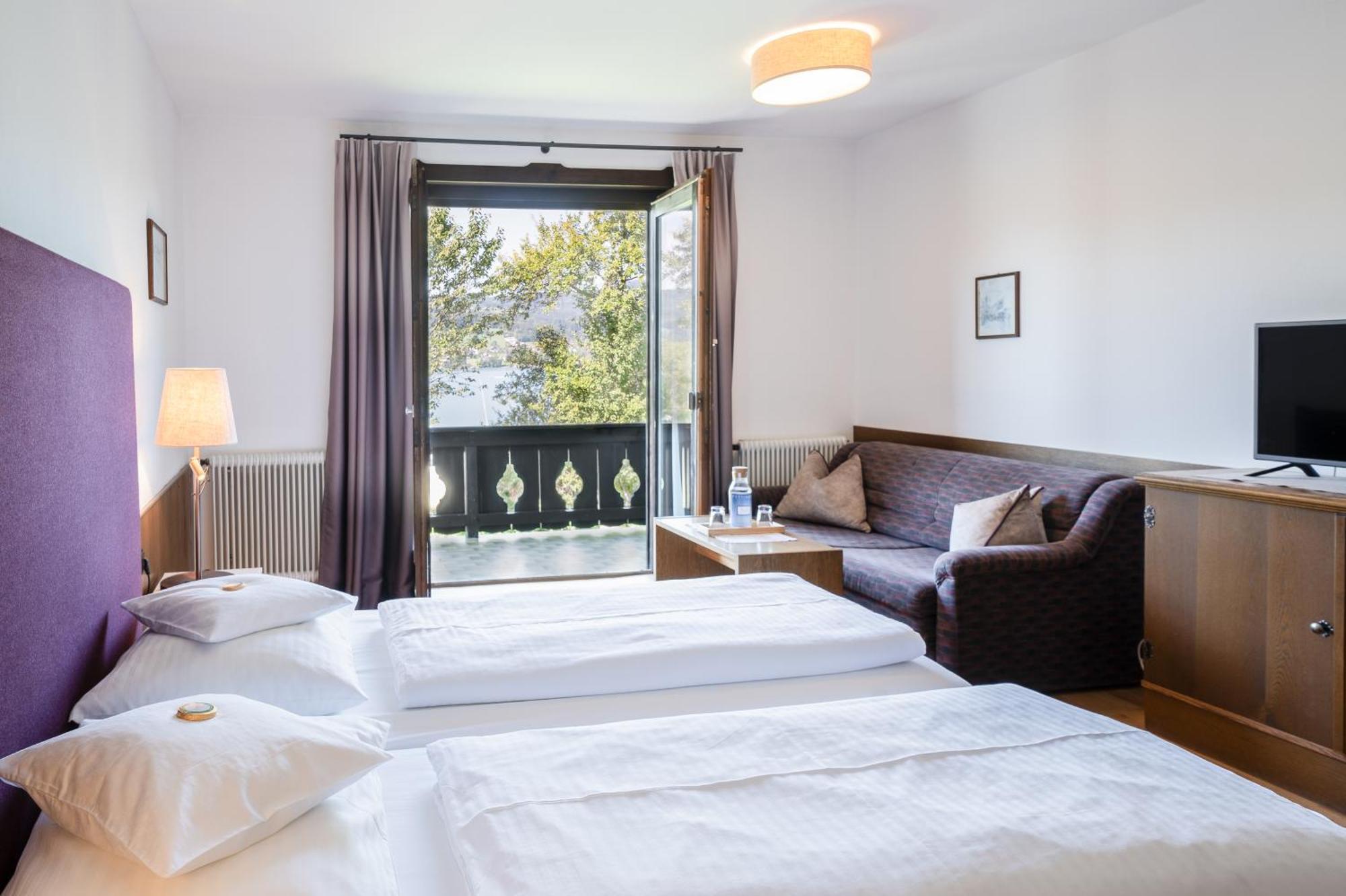 Aktivhotel Foettinger Steinbach am Attersee Bagian luar foto